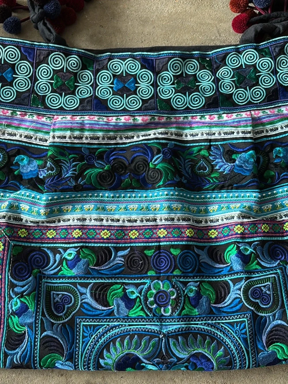 Colorful Hill Tribe Tole Hmong Embroidered Bag Thai Handmage Bohemian Boho Hobo